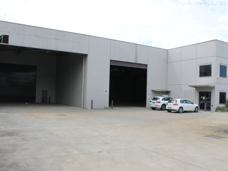 8 Cavasinni Place, WETHERILL PARK