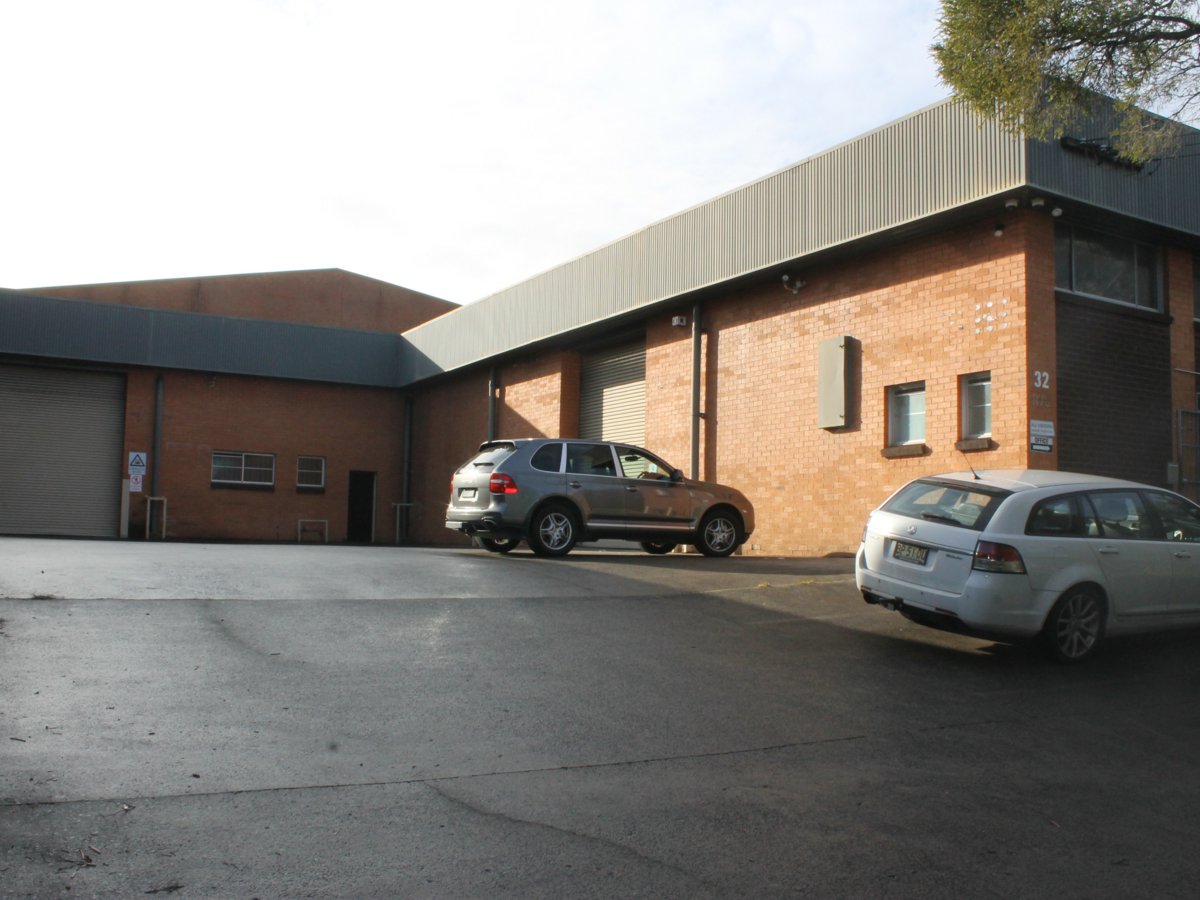 32 Garema Circuit, KINGSGROVE