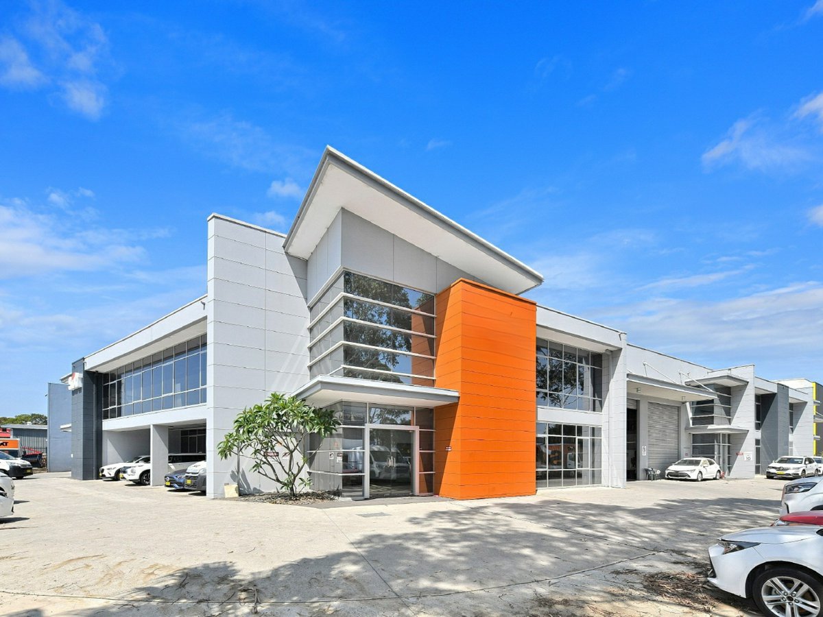 2-4 Marigold Street, REVESBY