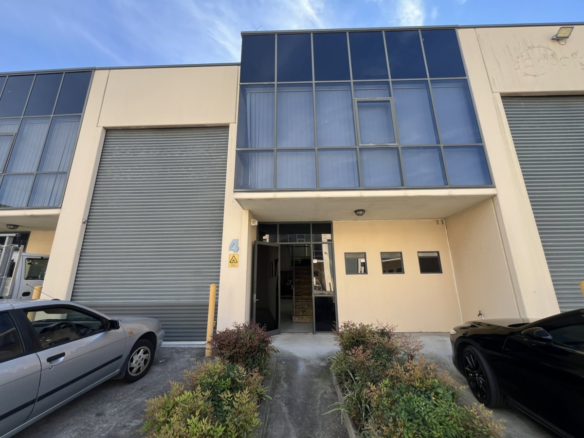Unit 4/8 Jindalee Place, RIVERWOOD